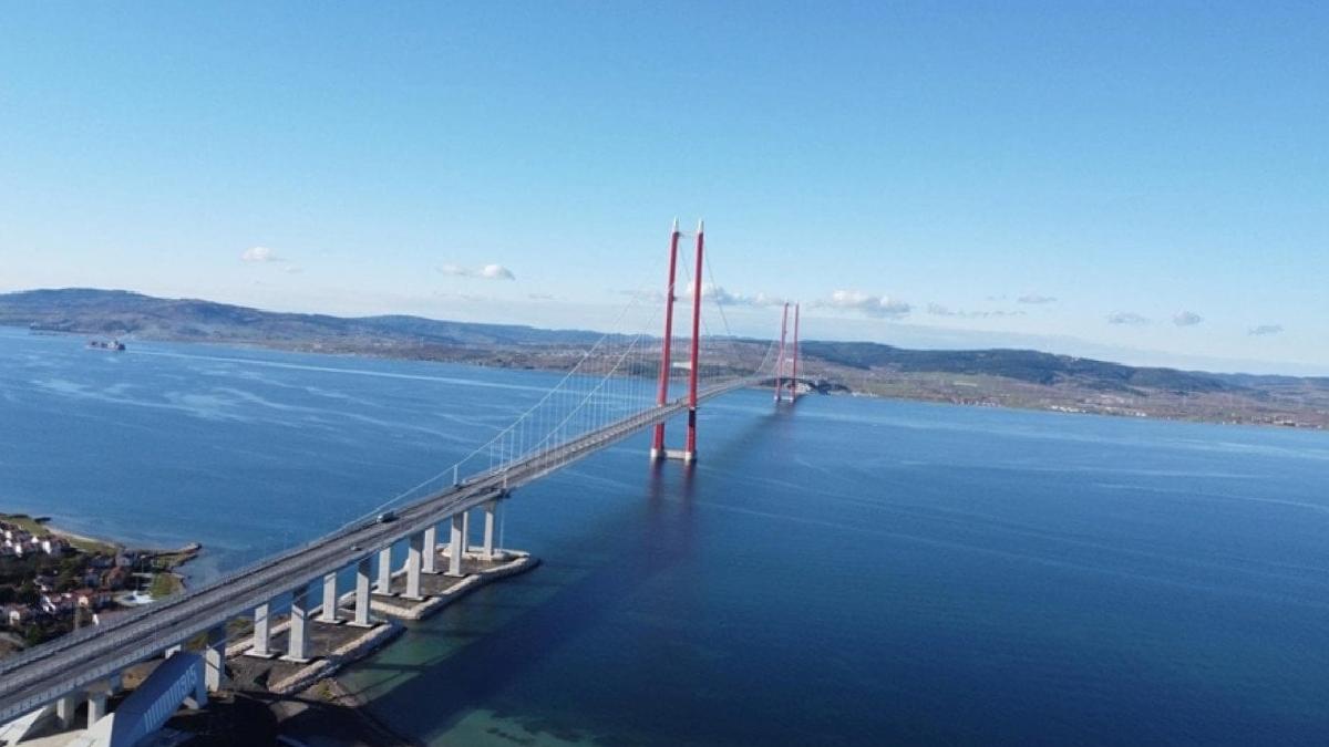 Türkiye Köprü ve Otoyollarında Yeni Geçiş Ücretleri (1 Ocak 2026)**