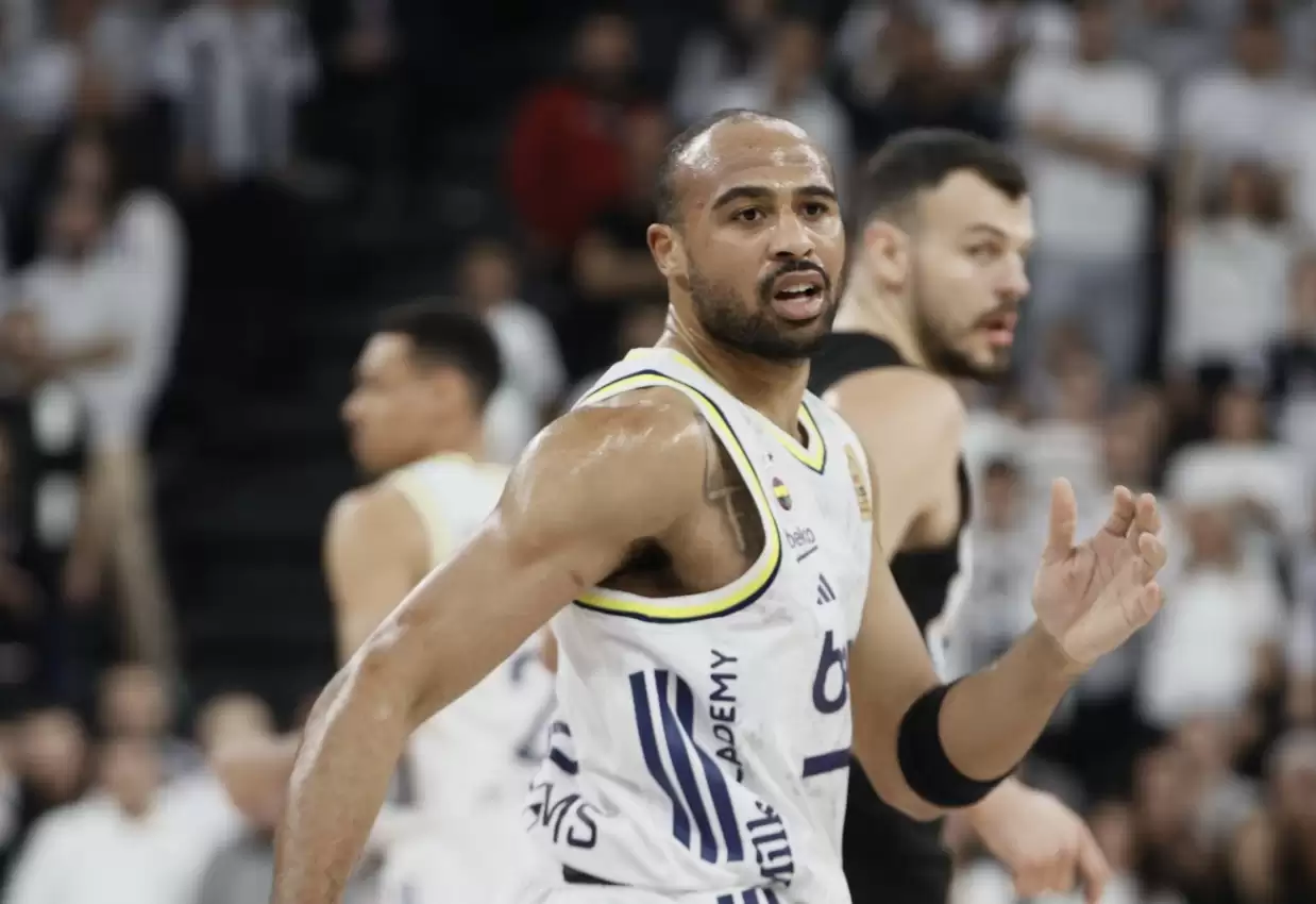 Fenerbahçe Beko Beşiktaş GAIN'i 101-87 Yenerek Liderlik Koltuğunu Sarsılmazlaştırdı