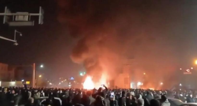 İran’da Olaylar: Yükselen Protestolar ve Uluslararası Tepkiler (Ara Değerlendirme)