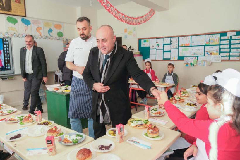 Marmarabirlik’ten Minik Şeflerle Zeytinli Tarifler Projesi: Mutfağa İşaretler