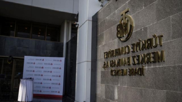 Merkez Bankası Rezervlerinde Rekor: Yılın İlk Faiz Kararı İçin Heyecanlı Bekleyiş