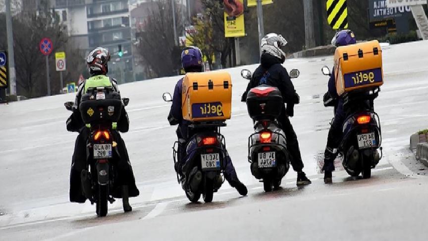 Siparişler Aksayacak mı? Kuryelerin Maaş Tartışması ve Kontak Kapatma Uyarısı