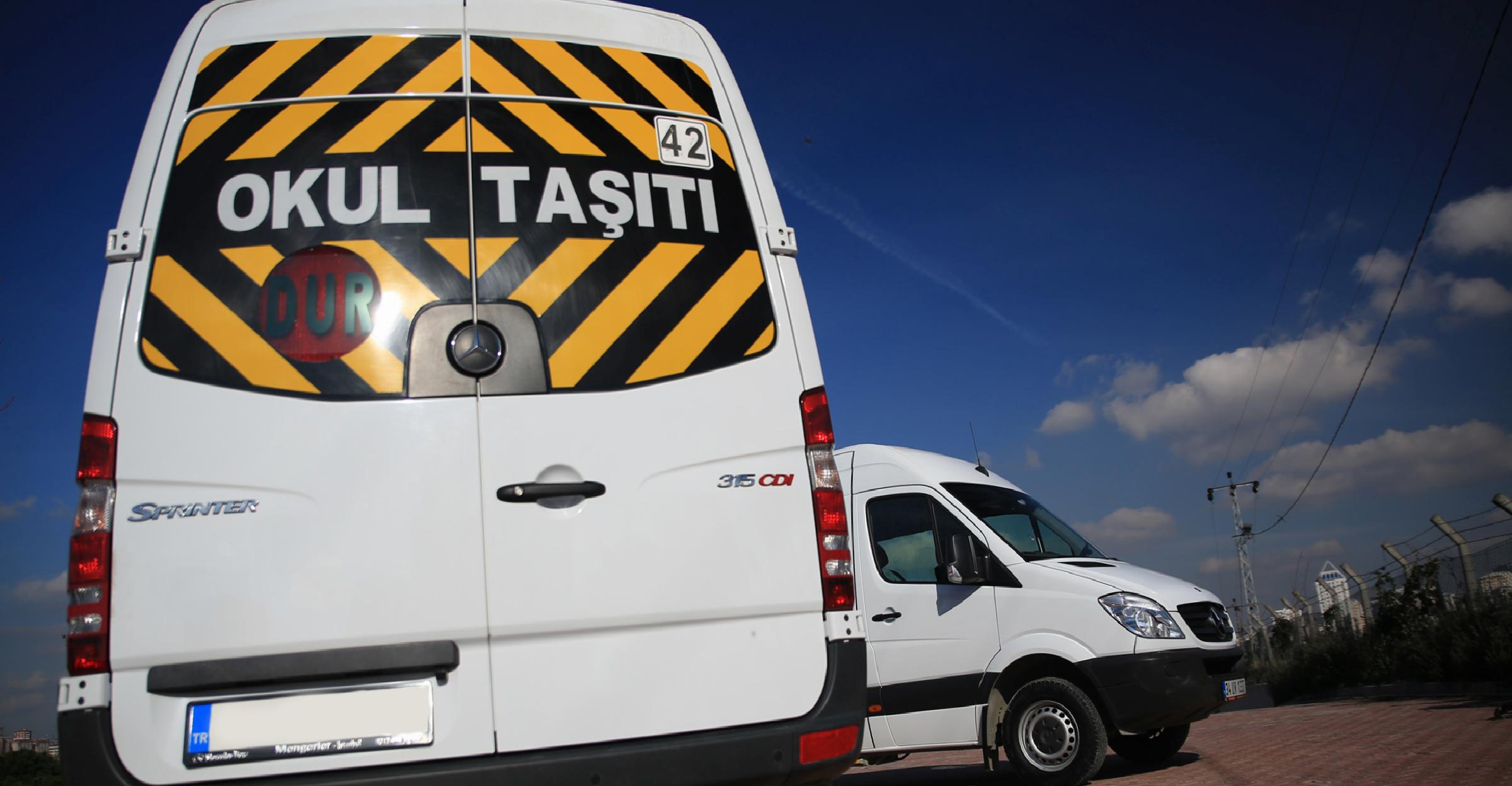 Türkiye’de Servis Araçları: Yaş Sınırı mı, Kilometre ve Teknik Yeterlilik mi?