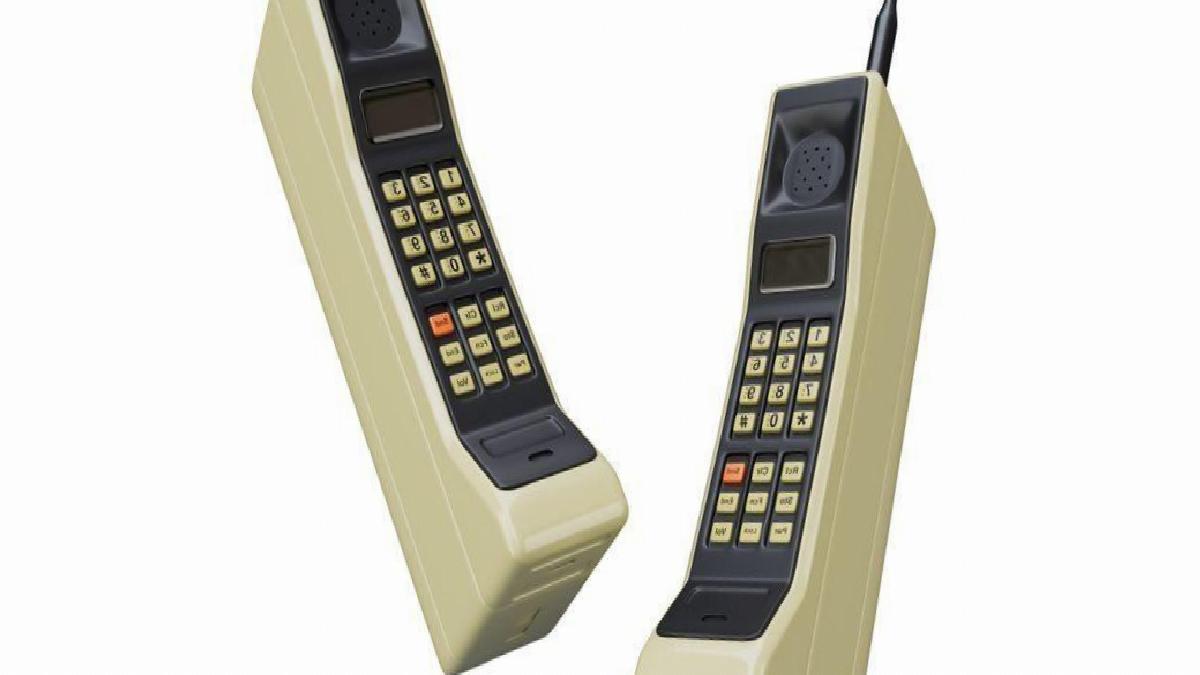 Web Sayfasında Yayınlanacak Benzersiz Başlık: Bugün Sektörü Kasıp Kavuran Markaların Ürettiği İlk Telefon Modelleri (Bazılarına Şaşıracaksınız) – Türkçe Başlık ile Öne Çıkan Hikâye