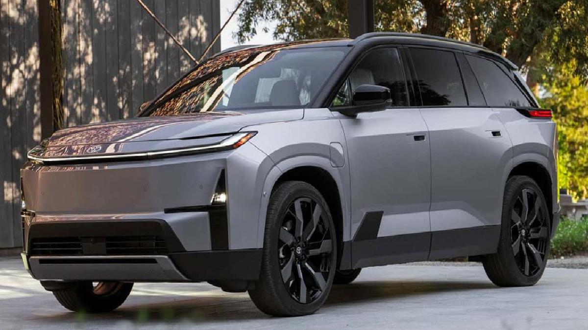 2027 Toyota Highlander Tanıtıldı: Üç Sıra Koltuk ve Elektrikli Gelecek