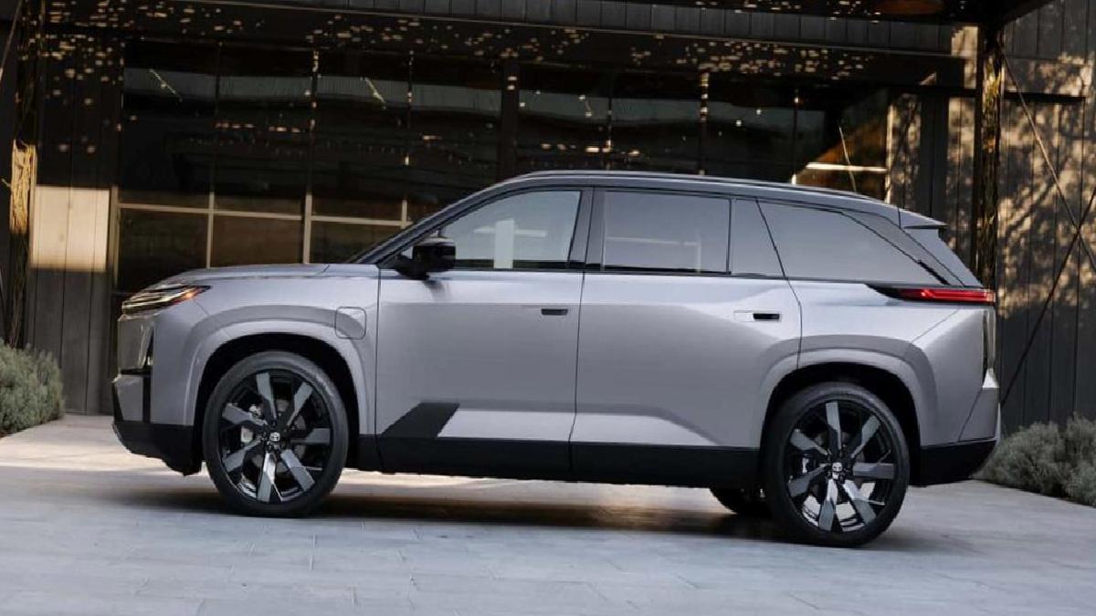 2027 Toyota Highlander Tanıtıldı: Üç Sıra Koltuk ve Elektrikli Gelecek