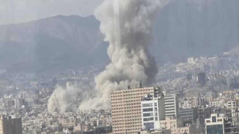 ABD ve İsrail'in İrana Saldırısı Başladı: Ülkede Farklı Noktalarda Patlamalar