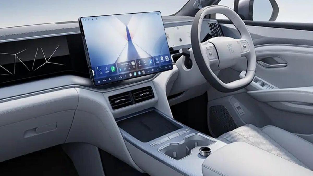 BYD’nin İçinde Yatak Modu Olan 362 Beygir Gücünde Yeni Elektrikli SUV'i