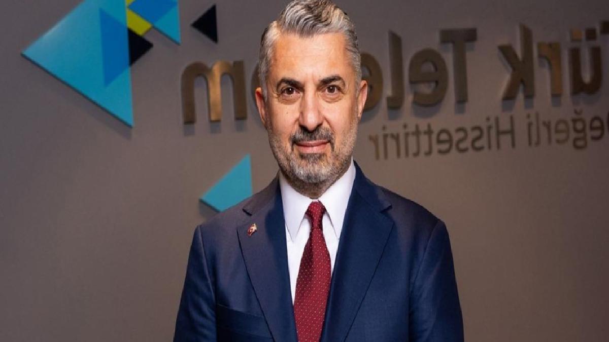 Dünya Çapında İlk: Stadyumlarda Görme Engelliler İçin 5G Dokunsal Robot Koltuk Nedir ve Nasıl Çalışır?