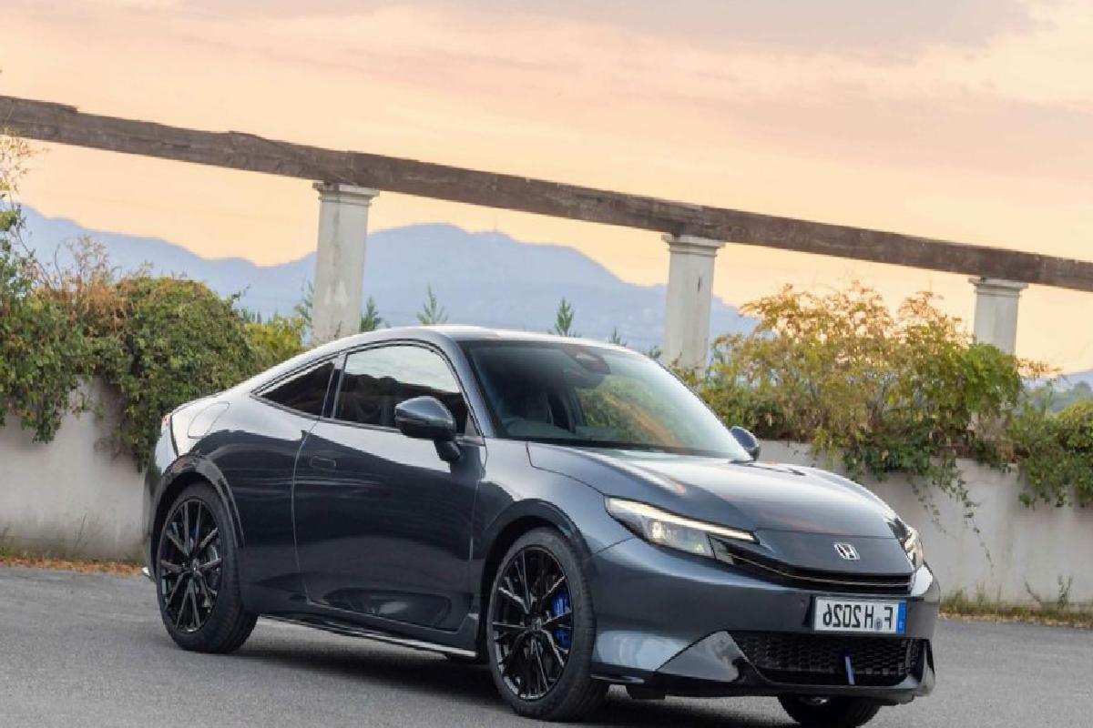 Honda Prelude Yıllar Sonra Ülkemize Geri Dönüyor: Türkiye Fiyatı Belli Oldu!