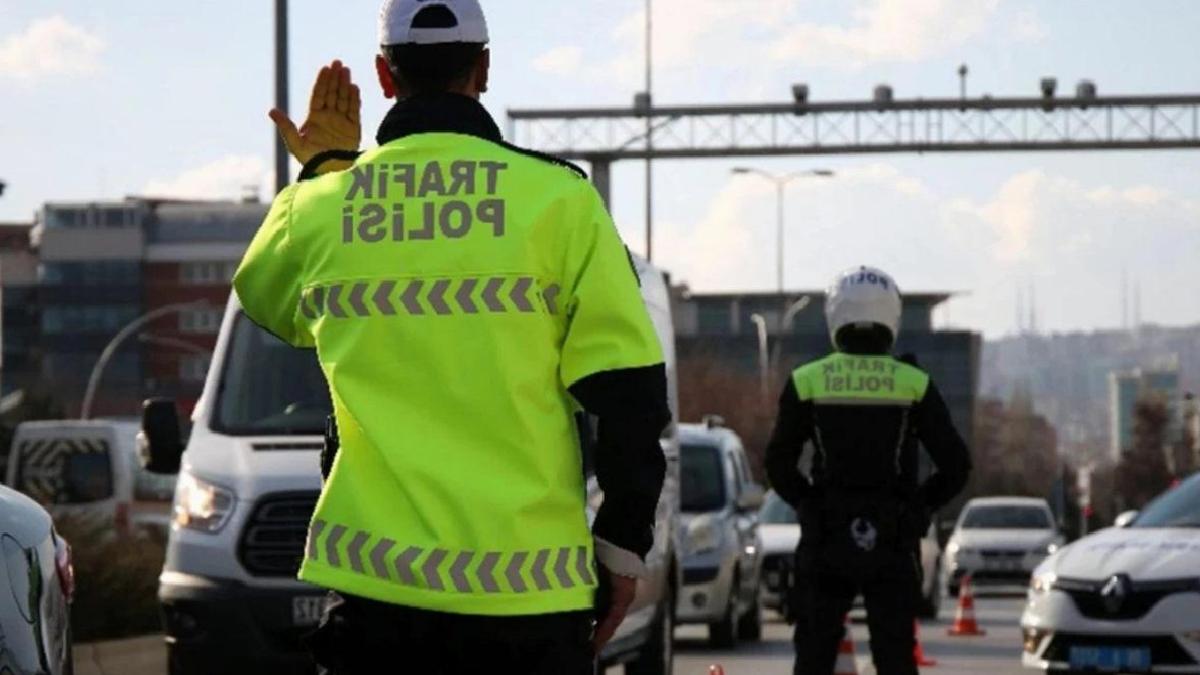 Sürüş Bozulmalarını Önlemek İçin Gelen Yeni Düzenleme: Drift ve Yarış Benzeri Trafik İhlallerinde Rekor Ceza