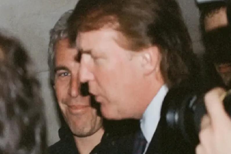 Trump Görüntülere Rağmen Demokratları Hedef Aldı: Ben Onlar Gibi Epstein Adasına Gitmedim