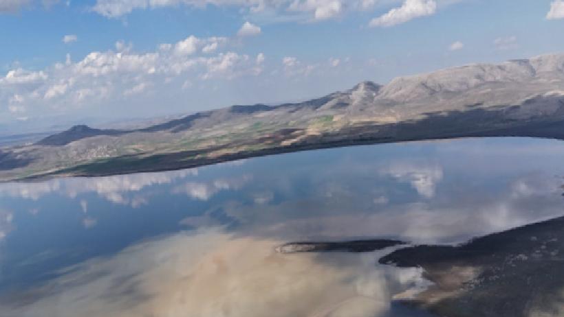 Çöle Dönen Göl Yeniden Hayat Buldu: Görenler Şaşkınlık İçinde