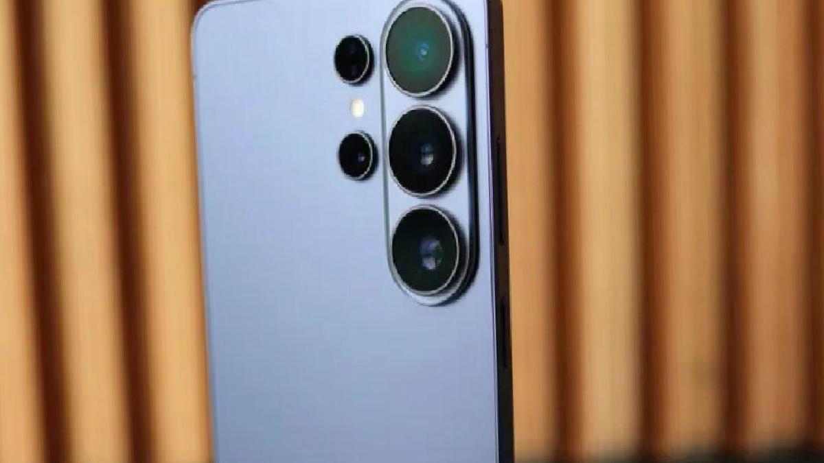 Samsung Galaxy S26’nin Çok Sevilen Özelliğini Eski Modellere de Getirebilir