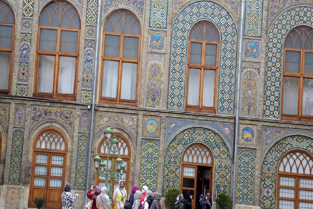 UNESCO Listesindeki Gülistan Sarayı İsrail-ABD Saldırılarında Hasar Gördü