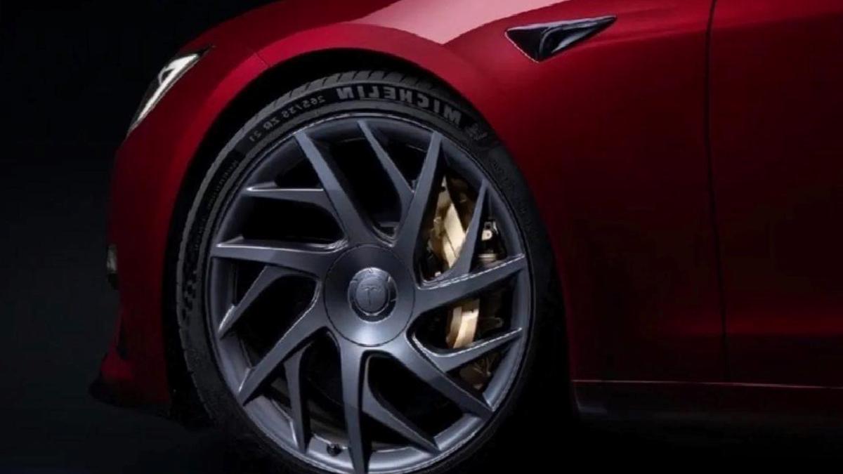 320 Km/s Maksimum Hıza Ulaşabilen Tesla Model X Signature Edition Tanıtıldı