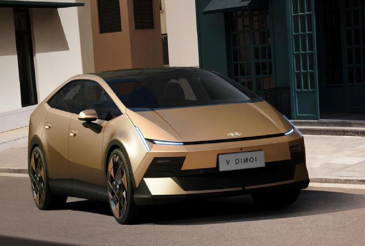 600 Kilometre Menzilli Hyundai IONIQ V Tanıtıldı