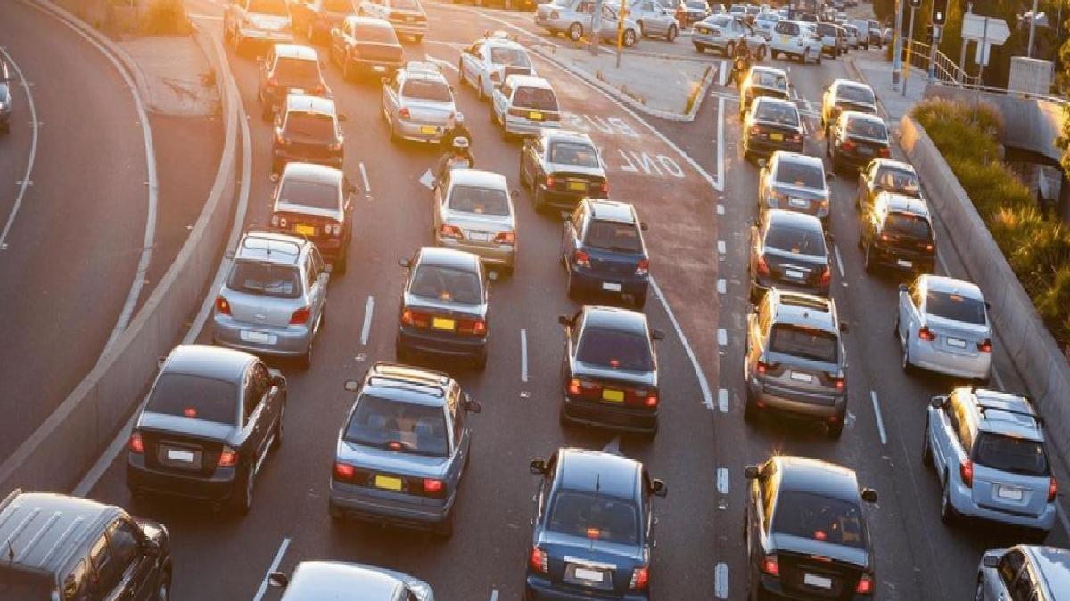 Arabalardaki Start-Stop Sistemi: Motora Zarar Verir mi, Doğru Kullanım Nasıl Yapılır?