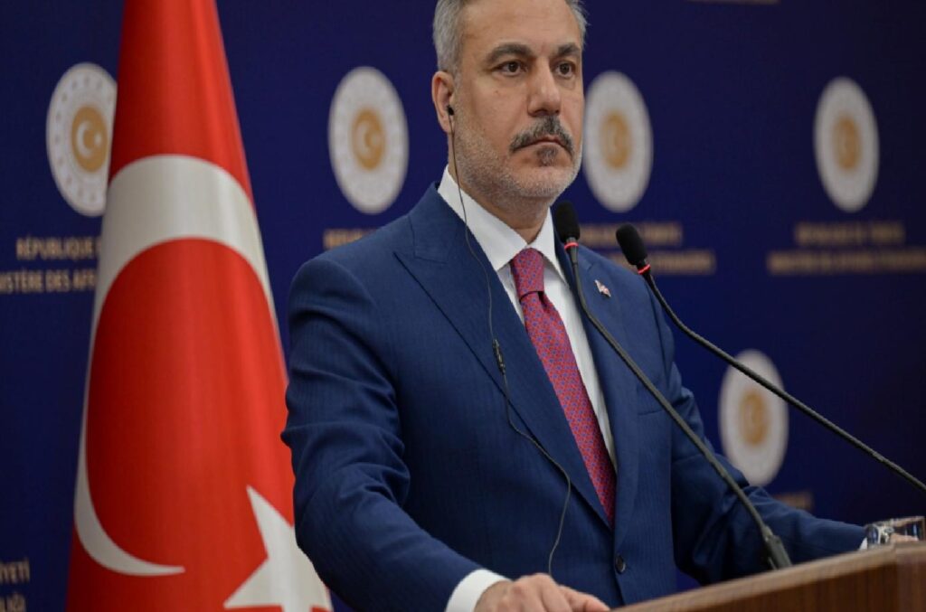 Dışişleri Bakanı Fidan, Mısırlı ve Iraklı Mevkidaşlarıyla Görüştü