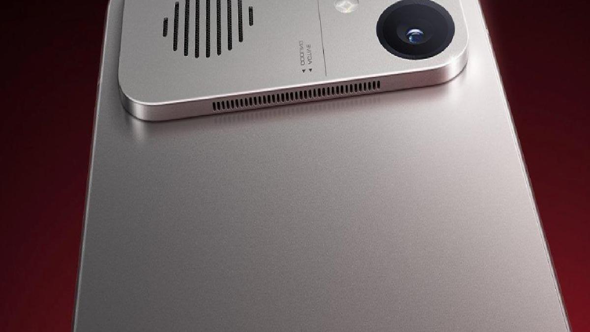 Her Özelliğiyle Büyüleyen Redmi K90 Max: 8500 mAh Bataryalı Yeni Telefon Tanıtıldı