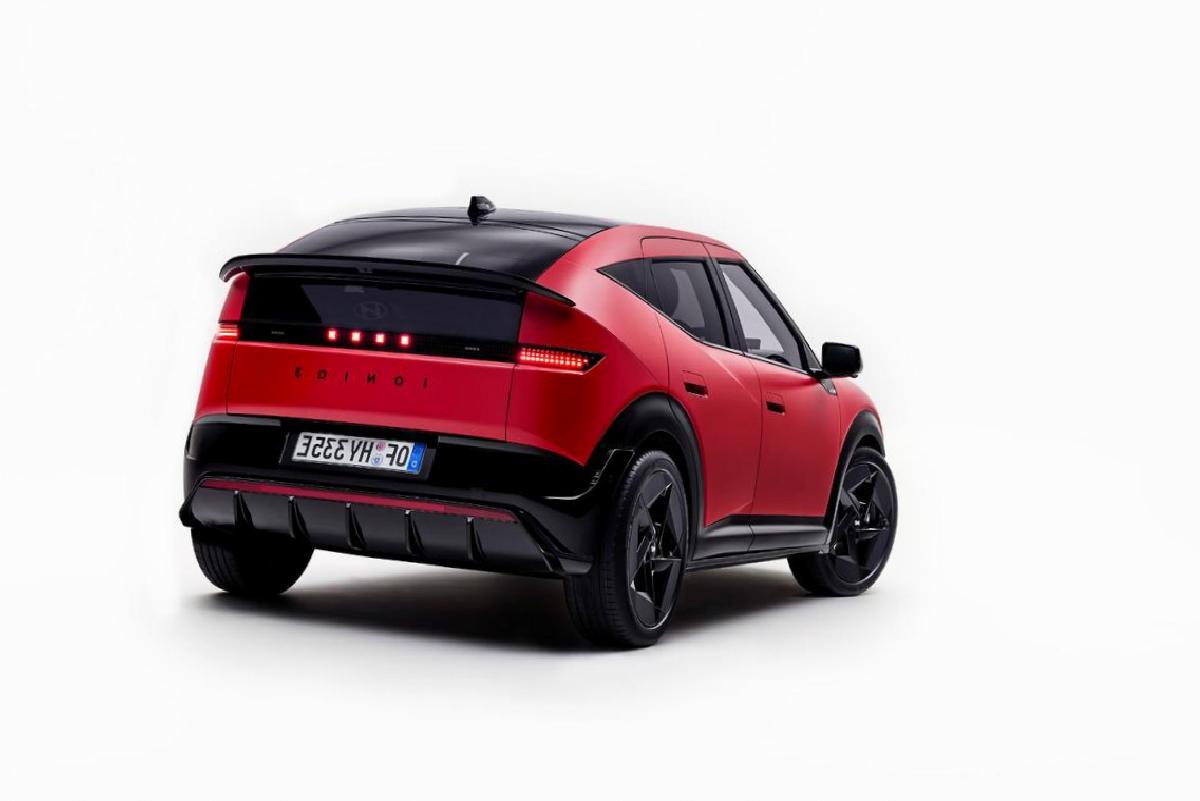 Hyundai IONIQ 3 Tanıtıldı: Türkiye’de Üretilecek ve %25 ÖTV ile Satılacak