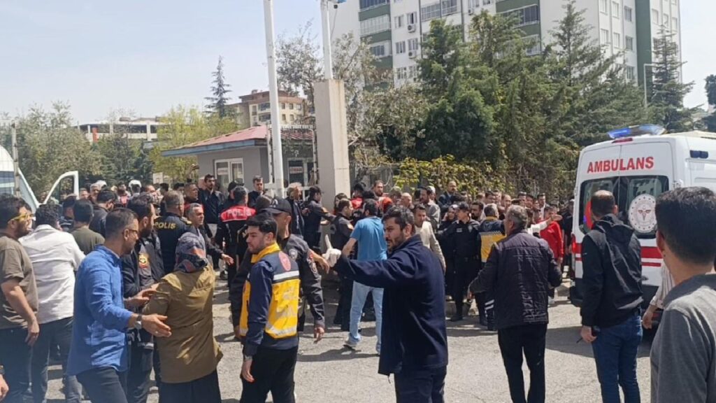 Kahramanmaraş’ta Okulda Silah Sesleri: Çok Sayıda Ölü ve Yaralı Olayı Son Dakika