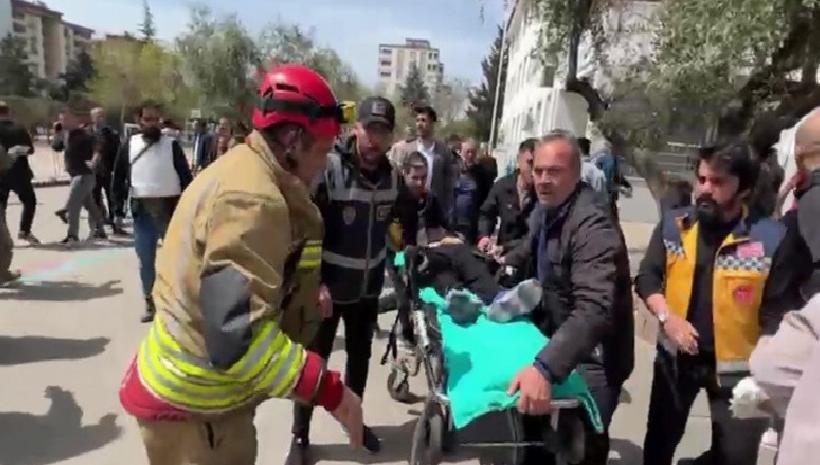 Kahramanmaraşta Okulda Silahlı Saldırı: 4 Ölüm, 20 Yaralı - Son Dakika