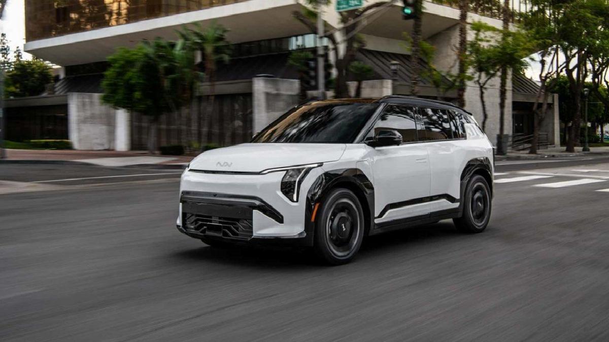 Kia’nın 2027 EV3’ü: Küçük Boyut, Büyük İddia