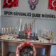super lig takiminin taraftar otobusunden cikan cephanelik doner bicaklari satir ve sis bombalariyle tehdit gGjcTy2v 80x80
