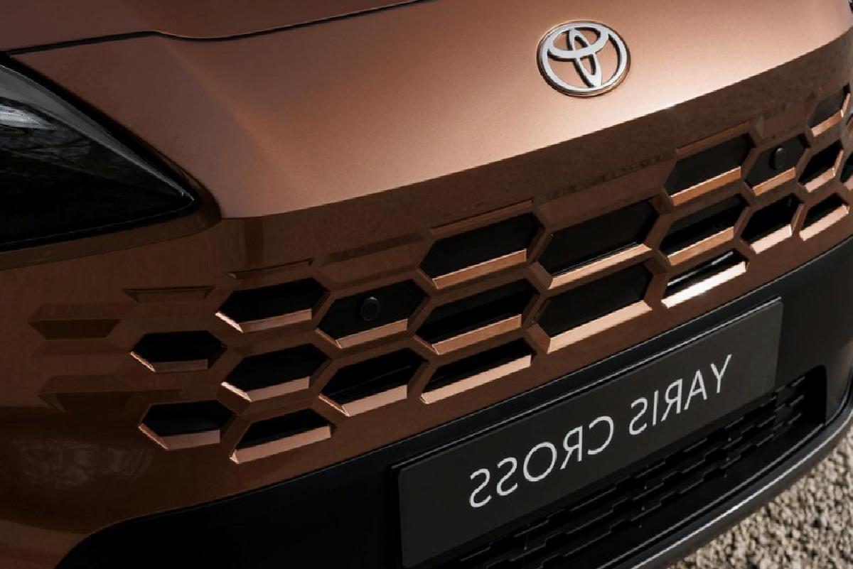 Toyota Yaris Cross Gövdesini Yenileyerek Piyasaya Sunuldu: Tasarımda Yeni Dönem
