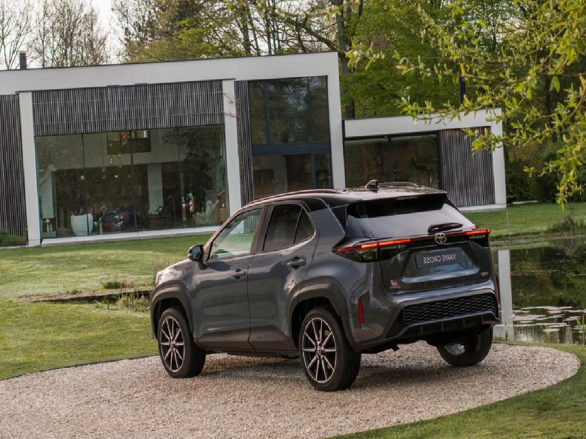 Toyota Yaris Cross Gövdesini Yenileyerek Piyasaya Sunuldu: Tasarımda Yeni Dönem