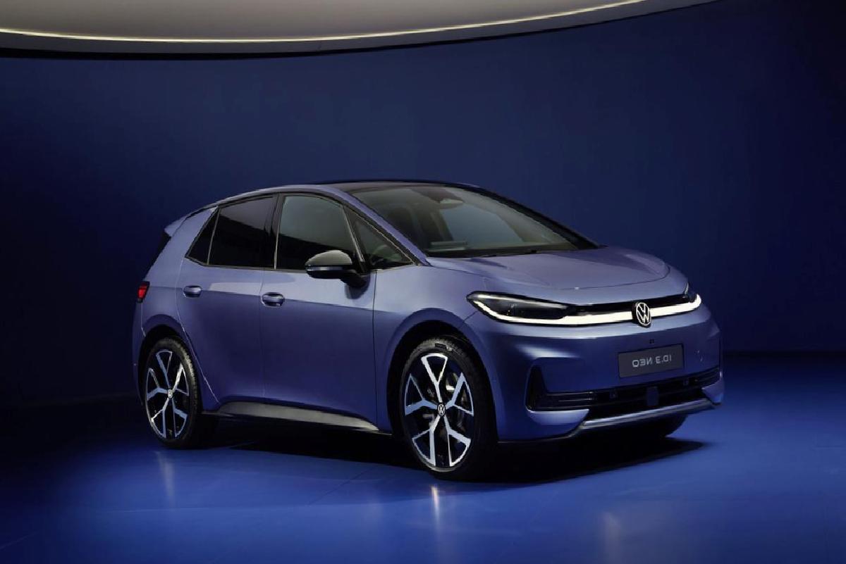 Volkswagen ID.3 Neo Duyuruldu: Yeni Tasarım, Fiziksel Tuşlar ve 630 Km’ye Varan Menzil - Web İçeriği İçin Özgün Başlık