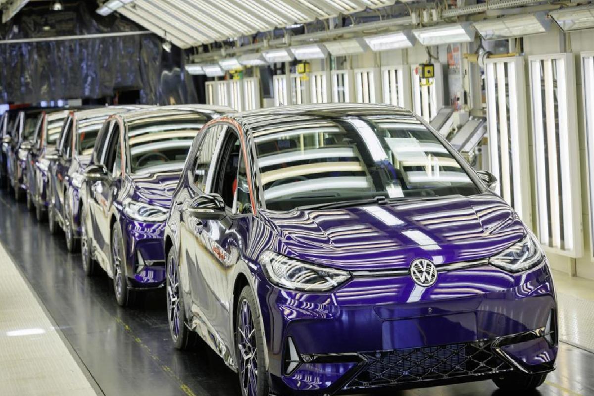 Volkswagen Otomotiv Sektörünü Derinden Etkileyecek Yeni Stratejiye Geçiyor